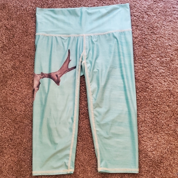 Teeki Deer Medicine Goddess Mint Green Crop L - Picture 1 of 3